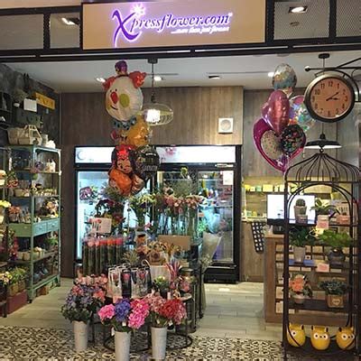 tampines mall flower shop