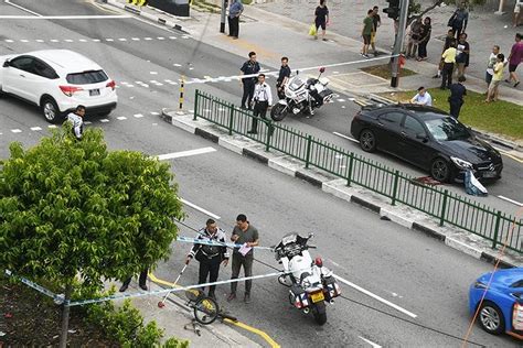 tampines police car accident