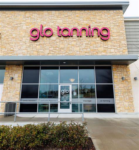 Tanning Salon in San Antonio, TX Sunless and Spray Tanning Palm