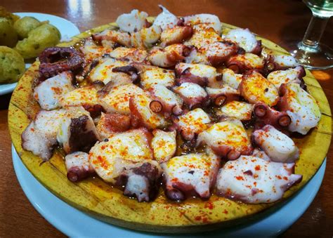 tapas dishes in spain