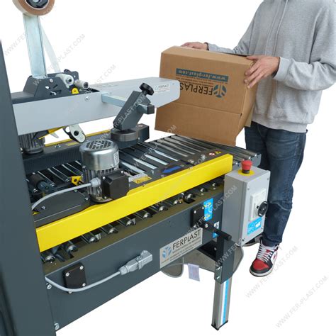 Taping Machine For Painting