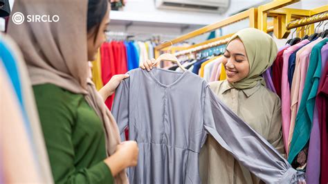 Target Pasar Busana Muslim Online