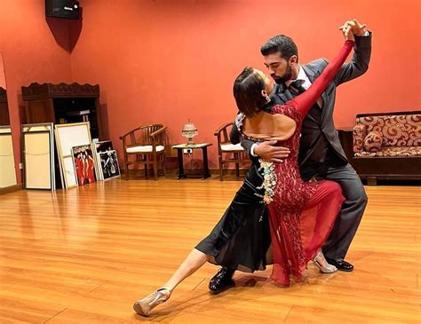 Tari Tango