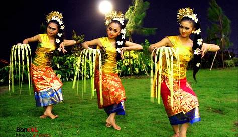 Beragam Tarian Tradisional Bali jadi Pertunjukan Wisata yang Tak Boleh