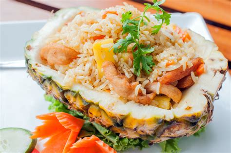 So Ono 5 "Super Tasty" Hawaiian Dishes You Have to Try