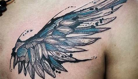 40 Diseños de tatuaje en el pecho con alas para hombres