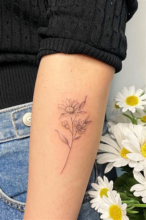 Tattoo Of A Daisy