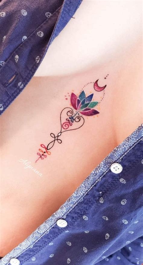 17 INCREÍBLES diseños para tatuarse en el pecho Vix