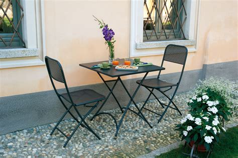 tavoli e sedie per esterno in ferro