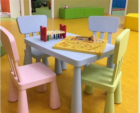tavolo e sedie per bambini plastica