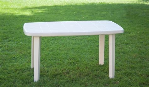 Tavolo Da Esterno Pvc