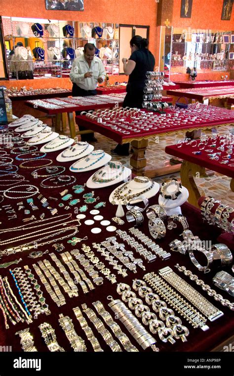 taxco mexican silver store