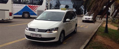 taxi queue at Split Airport