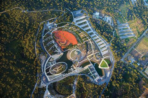 taylor cullity lethlean