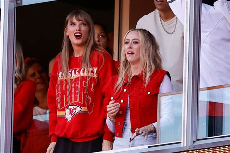 taylor swift images chiefs