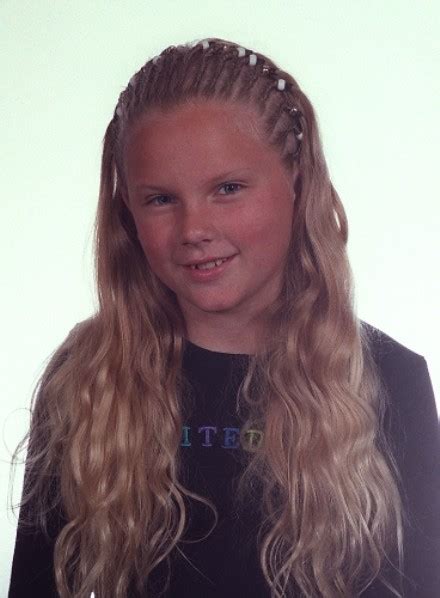 taylor swift middle school picture