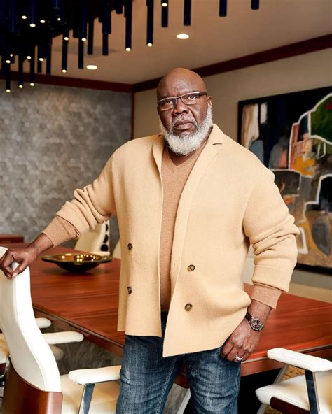 T. D. Jakes Net Worth, Salary, Career, and Personal Life