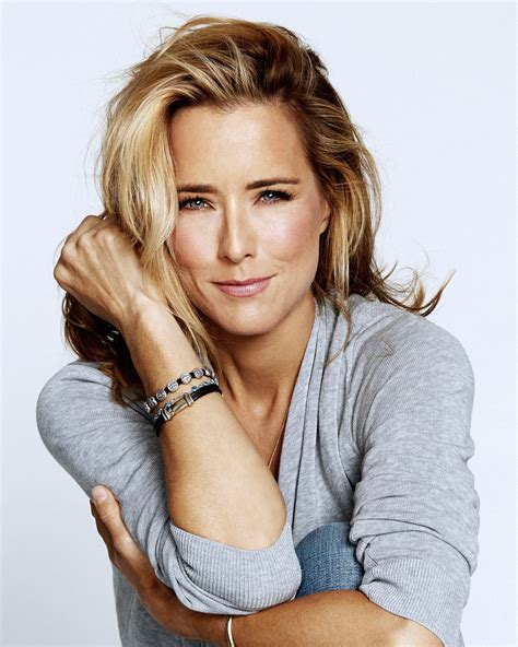 Tea Leoni Wayne's World