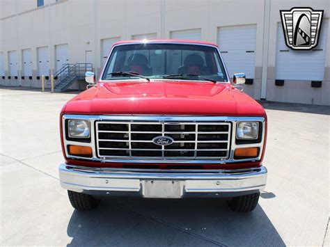 Technical Specifications - 1984 Ford 300