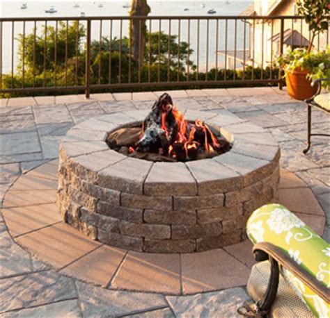 Techo-Bloc Valencia Fire Pit Insert