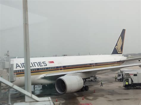 telepon singapore airlines jakarta