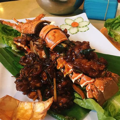 Tempat Makan Best di Kedah Restoran Nasi Kandar Yasmeen, Jitra