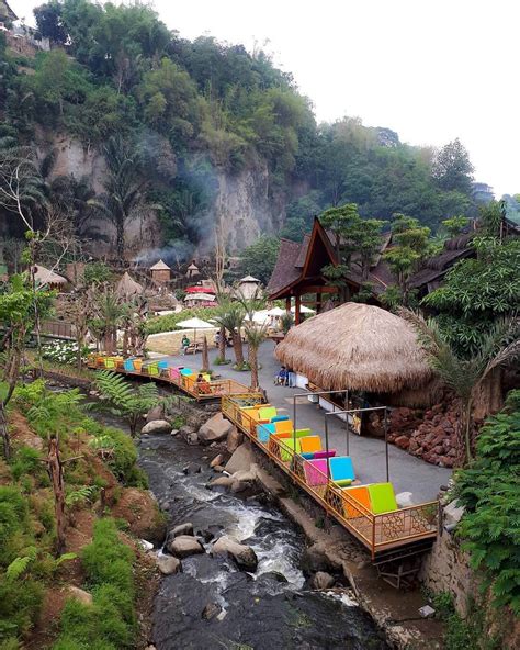 Cek 5 Rekomendasi Tempat Wisata Alam di Bandung Ini Kalau Kamu Bosen