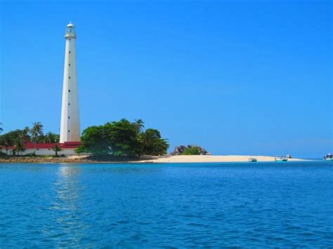 Menikmati Keindahan Tempat Wisata Di Muntok, Bangka Belitung