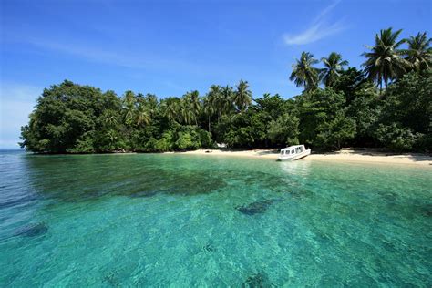 Tempat Wisata Di Papua Yang Menakjubkan