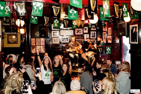 temple bar dublin pubs live music