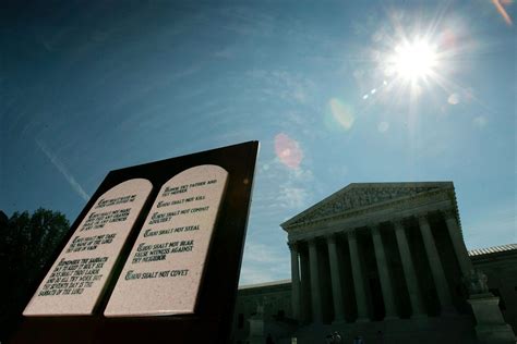 ten commandments supreme court case