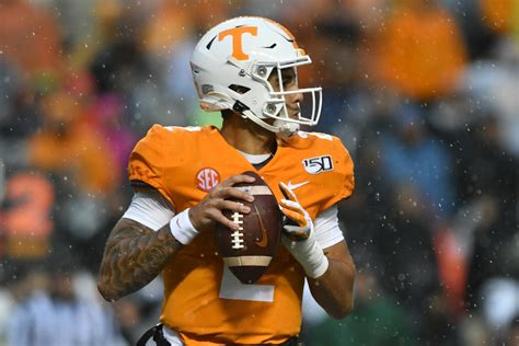 tennessee volunteers qb