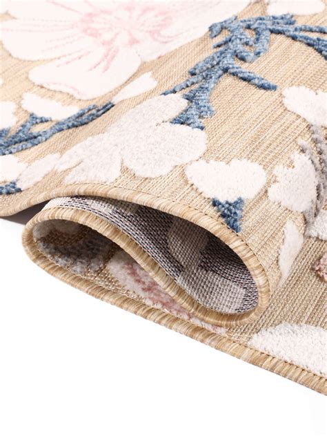 Modell Calais in RosaCremeRot HHC