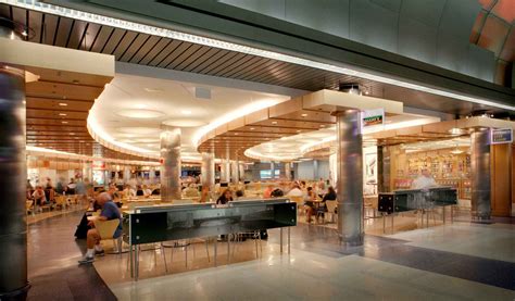 terminal 3 food court