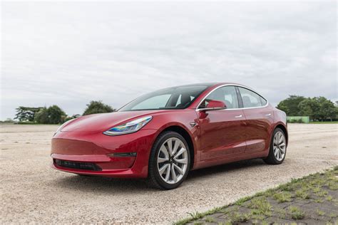 tesla long range model 3 range