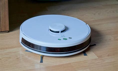 tesla smart robot vacuum laser recenze