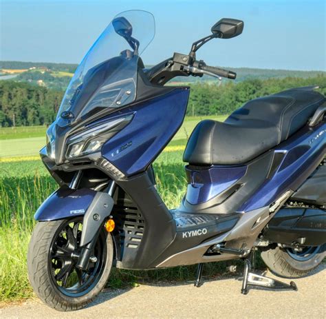 test kymco x-town 300i