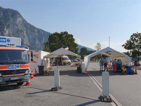 Rosenheim Start der CoronaTeststation auf der Loretowiese Bayern