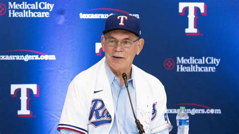 texas rangers coaches and staff