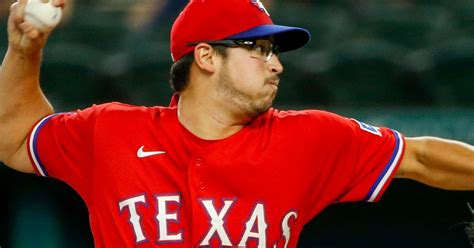 texas rangers pitchers 2022