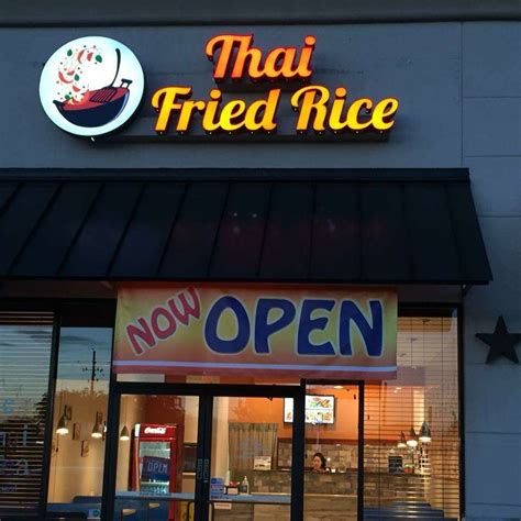 thai fried rice restaurant hwy 6
