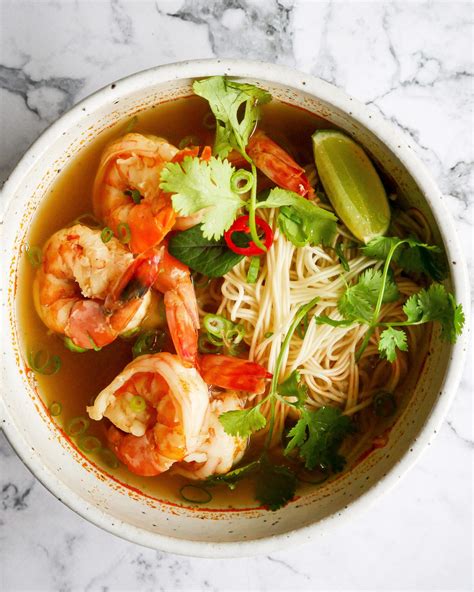 thai red prawn noodle soup
