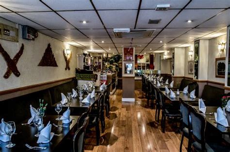 thai restaurant wellington street luton