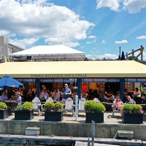 thames waterside bar and grill bristol ri