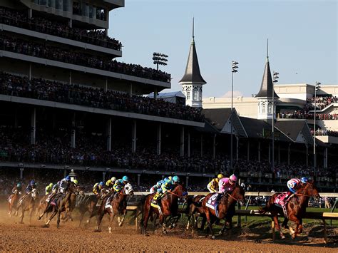 thanksgiving day at churchill downs