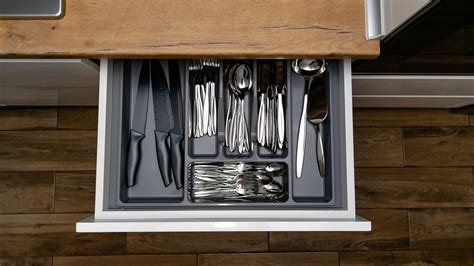 The 12 Best Flatware Organizers for a Tidy Kitchen Heaven on Seven