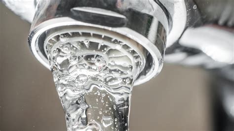 How To Clean Your Faucet Aerator ZN Construction