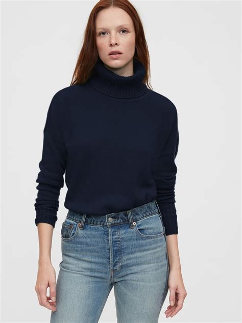 The Gap Sweaters Review: Stay Warm And Stylish In 2023