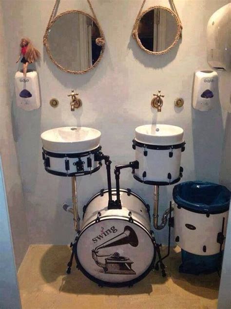 the musical bathroom
