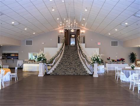 The Oaks Event Center, Burleson, Texas, Wedding Venue